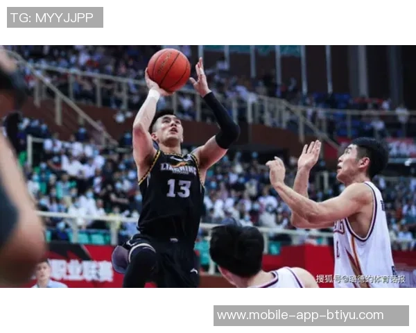 小贾反思三分犯规影响比赛表现强调关键时刻需增强纪律性